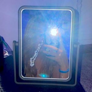 Meet your Posher, Aviahna